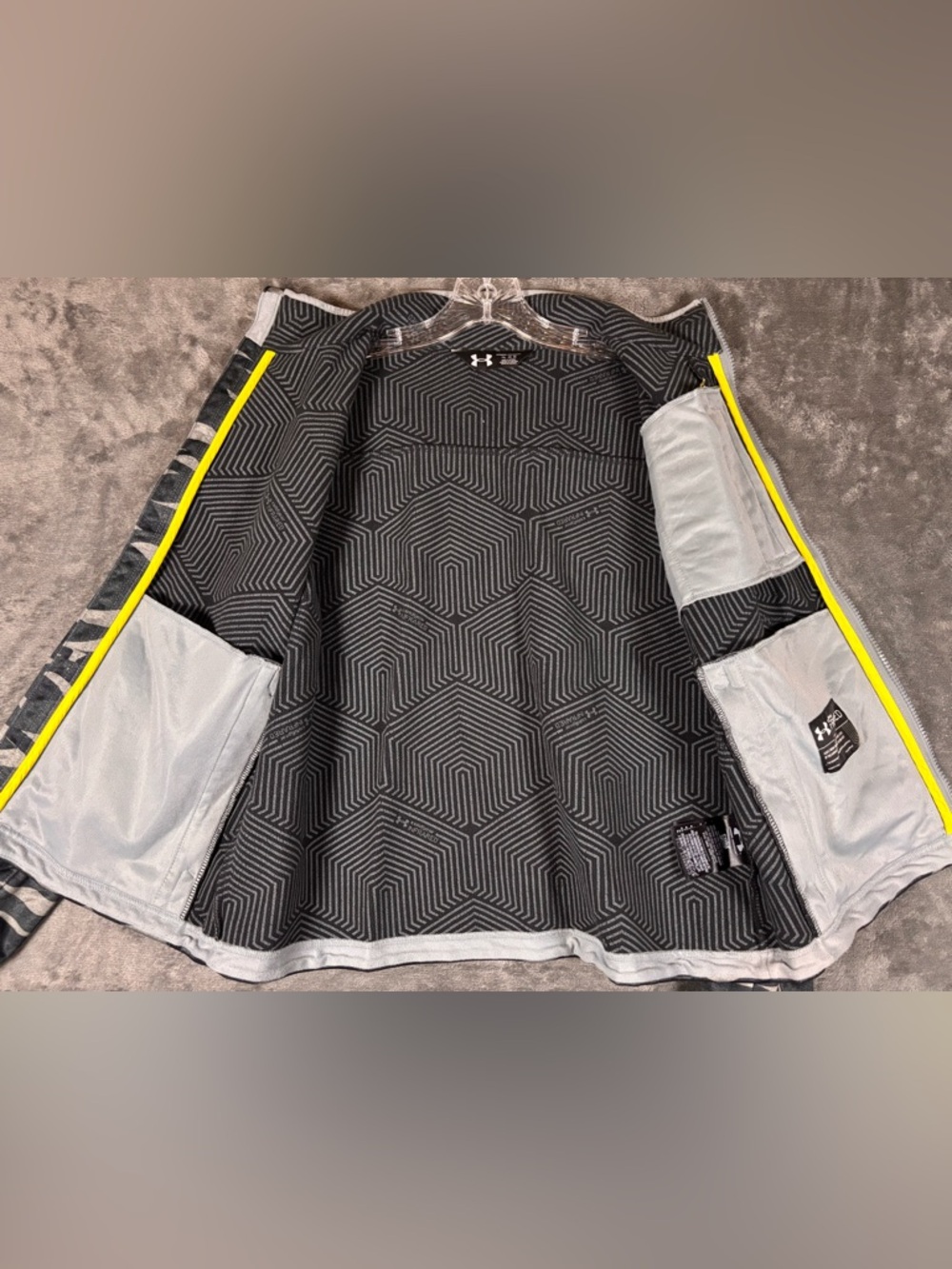Under Armour Cold Gear Storm Jacket‎ - Picture 6 of 9